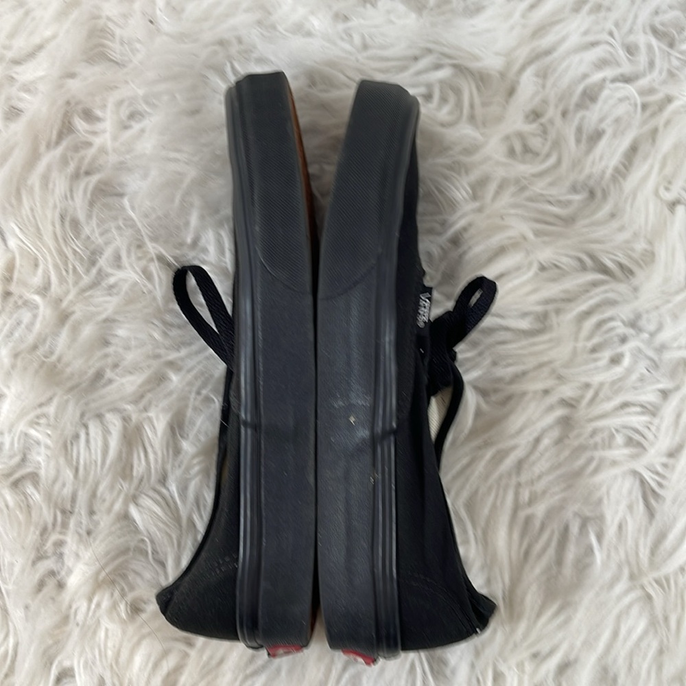 VANS Authentic Lace Low Top Skateboard Shoes All Black 721565 Sneakers M6 / W7.5 - Picture 11 of 13